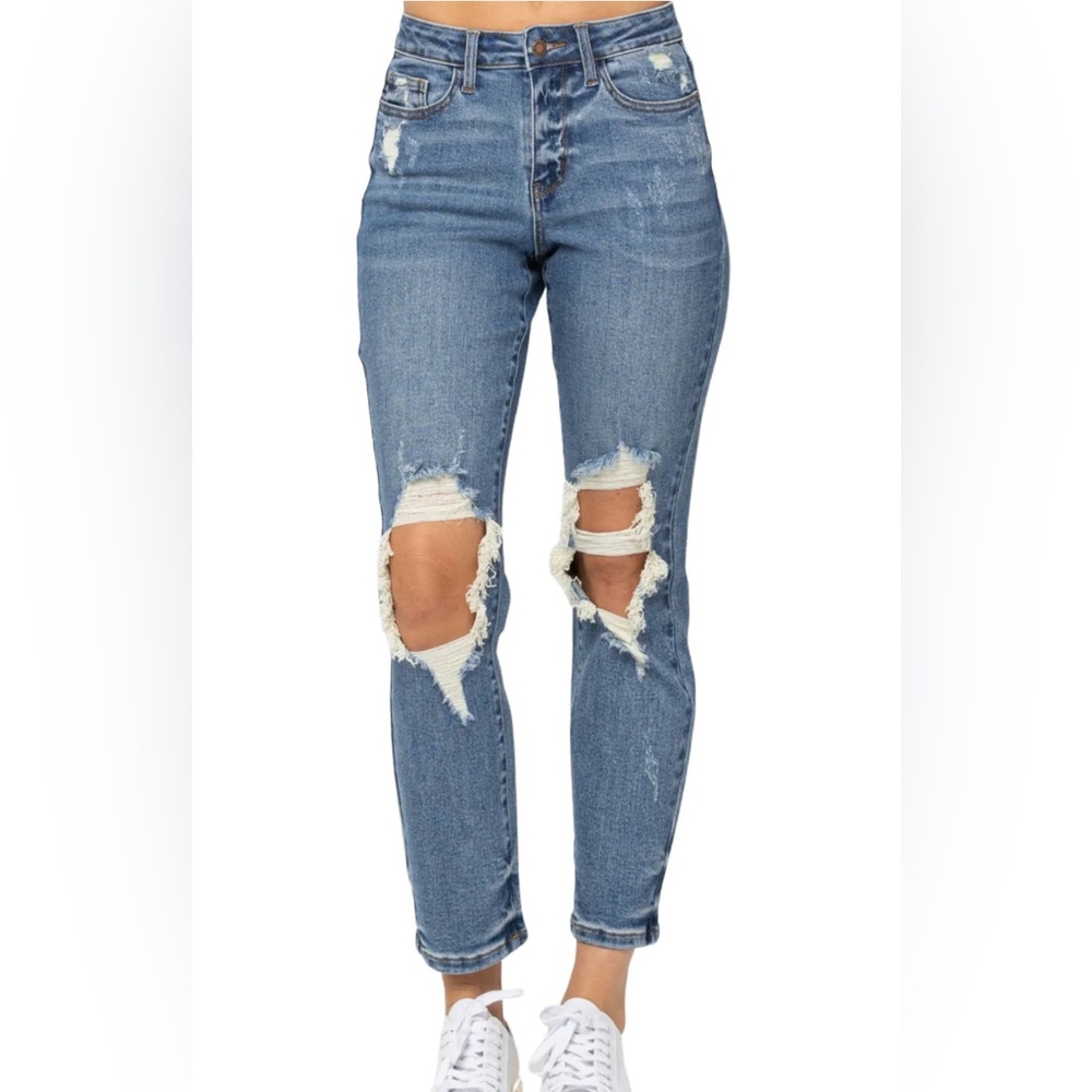 Judy Blue Distressed Boyfriend Jeans - Blue